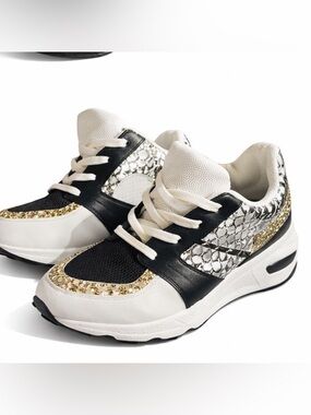 Steve Madden White Black & Gold Mixed-Media Sneakers